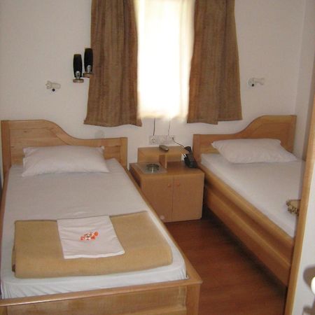 Sobe Za Izdavanje Blef Овчар Баня Екстериор снимка